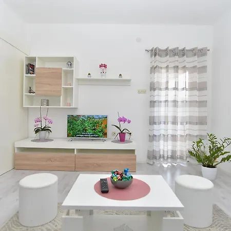Fuer 2 Personen Ca 65 Qm In Cervar-porat, Istrien Istrische Riviera Апартаменты Пореч